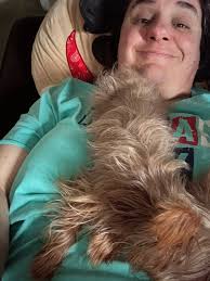 Yeah humans in the back...lol If you have α problem sitting in the back  seat, I suggest you find another ride