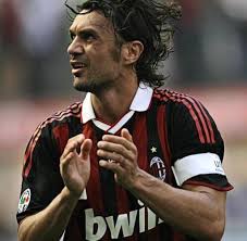 Kết quả trang 1 từ 1 đến 20 (trong tổng số 28) của maldini. Fussball In Italien Milans Paolo Maldini Will Endlich In Wurde Altern Welt