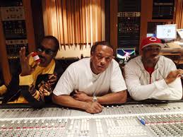 Dre and music mogul jimmy iovine have pledged $70 million to the university of southern california to fund a new academy that will help serious music students break into the. Snoop Dogg Snoop Dogg Gangsta Hip Hop Hip Hop Rap Dre Wallpapers Hd Desktop And Mobile Backgrounds
