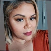 Jeannette Baez's Instagram, Twitter & Facebook