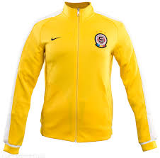 Together with their local neighbour slavia, sparta dominates the national league having won 20 of the 27 titles while slavia has won the other seven. Sweatshirt Nike N98 Sparta Praha Top4football Com