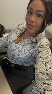 Hey sister! Gym girl/Muscle Mommy. 💁🏾‍♀️🤣🤣 I couldn't wait to ass that  muscle mommy! Lmbooooo!!!