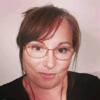 Sandy Devlin's Instagram, Twitter & Facebook