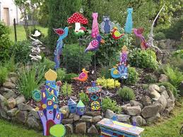 Garden Art Garden Decoration Garden Pin Wren Bed Plug Rose Petal Garden Decor Colorful Bird Garden Garden Art In 2020 Unique Garden Art Garden Art Garden Decor