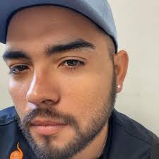 Angelo Aranda Montaño