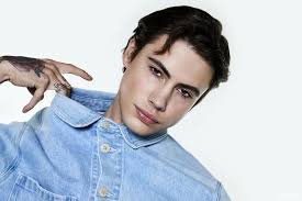 Aaron Fuller Studio Editorial by Justin Ayers