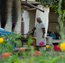 Nuristan is an ethnically and linguistically diverse region in which six mutually unintelligible and unwritten languages are spoken. Afghanistan Bundesregierung Verurteilt Ermordung Der Arzte Welt