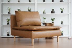 Entdecken sie hier unsere umfangreiche kollektion an bequemen sofas und mehr! The Best Most Comfortable Leather Sofas Of 2021 And How To Pick Them Comfort Works Blog Design Inspirations