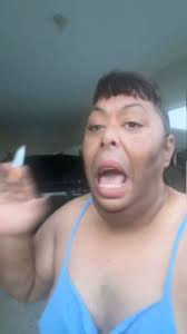 MILDRED cuando se forma la pelea en el case