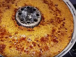 Bolu panggang tak terlalu sulit untuk tambahkan tepung terigu yang sudah dicampur dengan baking powder pada langkah pertama, diayak. Seri Resep Baking Pan Bolu Karamel Sarang Semut Dapurnesia Com