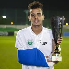 بيتنا بيولع لوحده ونايمين في الشارع. Ù†Ø§Ø¯ÙŠ Ø§Ù„Ø´Ø¨Ø§Ø¨ Ø§Ù„Ø³Ø¹ÙˆØ¯ÙŠ Sur Twitter Ø§Ø¬Ø±Ù‰ Ø­Ø§Ø±Ø³ Ù…Ù†ØªØ®Ø¨ Ø§Ù„Ø´Ø¨Ø§Ø¨ ÙˆÙ†Ø§Ø´Ø¦ÙŠÙ† Ø§Ù„Ø´Ø¨Ø§Ø¨ Ø³Ø¹Ø¯ Ø§Ù„Ù…Ø®ØªØ§Ø± Ø¹Ù…Ù„ÙŠÙ‡ ÙÙŠ ÙŠØ¯Ù‡ Ø§Ù„ÙŠÙ…Ù†Ù‰ Ø¨Ø¹Ø¯ Ø§ØµØ§Ø¨ØªÙ‡ Ø¨ÙƒØ³Ø± ÙÙŠ Ø§Ù„Ø¨Ø·ÙˆÙ„Ø© Ø§Ù„ÙˆØ¯ÙŠØ© Ø§Ù„ØªÙŠ Ø§Ù‚ÙŠÙ…Øª ÙÙŠ Ø¯Ø¨ÙŠ ÙˆØ­Ù‚Ù‚Ù‡Ø§ Ø§Ù„Ù…Ù†ØªØ®Ø¨ Ø§Ù„Ø³Ø¹ÙˆØ¯ÙŠ