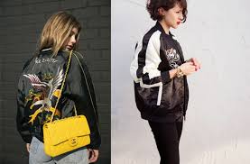 Comment boohoo utilise les cookies nous utilisons les cookies qui nous permettent de vous faire vivre l'expérience shopping la plus optimale à nos côtés. Comment Porter Le Blouson Bomber Personal Shopper Paris Dress Like A Parisian