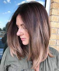 Al contrario i capelli spessi, che tendono a . Top 50 Tagli Di Capelli E Acconciature Medie Per Il 2022 Capellidistile It