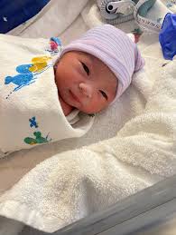 Baby girl turns one month today!! Being a dad has been exhausting and  insane! It's exactly how everyone said it would be and more, but it's so  cool. It's worth it knowing