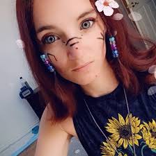 Do mamas goats need to be separated from other goats?