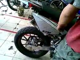 Walkaround review pulsar ns200 kawasaki dan modenas review part 2. Xtm 200 With Kozi Exhaust Youtube