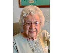 Laila Harrington's Instagram, Twitter & Facebook