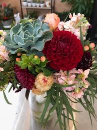 Downtown florist in vancouver makes delivering flowers a lot easier because of the experienced staff onboard. Floral Delivery Subscription Bellingham Wa Olio Plants Flowers Olio Flowers Plants