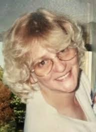 Peggy Sparks's Instagram, Twitter & Facebook