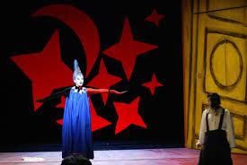 Mais ce soir agnès va tout donner pour séduire les coachs en interprétant air de la reine de la nuit de mozart. Die Zauberflote Nancy