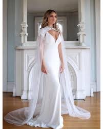 Just A Lil Overnight Bridal Fashion From Barbarakavchok Sleek Gowns And Chic Capes Wedding Dresses Beautiful Wedding Gowns Bridal Couture