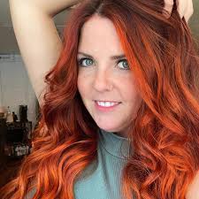 Let's be honest, we all wish 's would bring back that Crispy Chicken Snack  Wrap 👀 Which discontinued item do you miss the most? Read more about them  here: https://delish.visitlink.me/5DvUw6