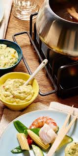 Es Muss Nicht Immer Nur Fleisch Sein Weg Vom Klassischen Fondue Hin Zur Variation Mit Viel Frischem Fisch Und Gemuse Wir Zeigen Leckeres Essen Rezepte Essen