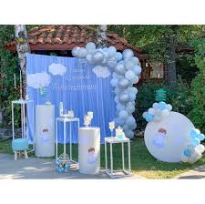 Decoración de bautizos para niños y niñas fotos e ideas de adornos con globos como montar un candy bar de un bautizo, te decimos como hacer guirnaldas con globos moderrnas, y todas las tendencias en decoracion de fiestas para que el bautizo de tu bebe sea moderno y elegante. Como Decorar Un Bautizo Con Globos Decorar Gallery