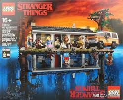 Lego is a line of plastic construction toys that are manufactured by the lego group, a privately held company based in billund, denmark. Legoæ¨‚é«˜75810 æ€ªå¥‡ç‰©èªžç¾ŽåŠ‡stranger Things å¤–åª'è©•æ¸¬ æ¯æ—¥é ­æ¢