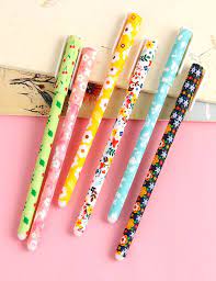 With all the new brands available now, i've had the opportunity to try out several different kinds of gel pens. The Secret Garden Color Gel Ink Pen 6 Pack Gel Pens Coloring Gel Ink Pens Gel Pens
