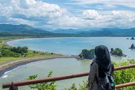 Ke tempat sebelahnya juga habis. 12 Rekomendasi Tempat Wisata Di Jember Terbaru Tokopedia Blog
