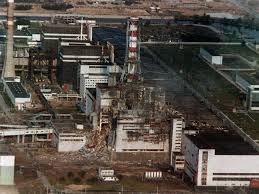 Tschernobyl ist ein symbol für das größte atomunglück in der geschichte, mit fatalen darüberhinaus gibt es einige orte die weit höhere strahungswerte haben als in tschernobyl heute. Base Tschernobyl
