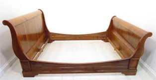 Depiction Of Feel Ultimate Comfort With Cherry Wood Sleigh Bed Series Wood Sleigh Bed Sleigh Beds Cherry Sleigh Bed