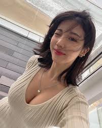 吉岡里帆 Riho Yoshioka