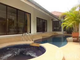 Adare pool villas 3 also includes an outdoor pool. 3 Bed Villa For Rent In Jomtien Pattaya With Garden Pool View Unit Id Pa 11292 Fazwaz Nong Pru Bang Lamung Chon Buri 3 Bedrooms 200 Sqm Detached Houses For Rent