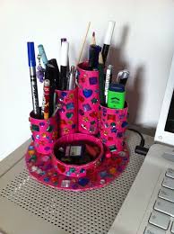 Stifthalter Aus Klopapierrollen Stiftehalter Basteln Klorollen Basteln Stifthalter