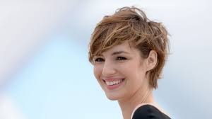 After character creation, you can change your hairstyle at the aesthetician. 5 Fantastic Short Haircuts That Aren T Bobs On Rita Ora Zendaya And More Glamour