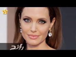 صورة النجمة أنجلينا جولي بالحجاب تهنئ المسلمين بحلول شهر رمضان المبارك Angelina Jolie Angelina Beauty