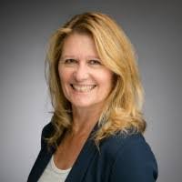 Laura Roehl's Instagram, Twitter & Facebook