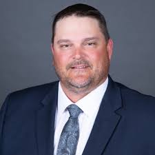 With more than 20 years of experience in the engineering consulting  industry, Emily Flagg joined Kiewit as one of the organization's first  Maintenance of Traffic (MOT) hires. Four years later, she's… |