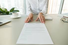 Vine in romania si aplica cerere de obtinere de permis de sedere in scop de munca (valabilitate 1 an de zile cu posibilitatea prelungirii ulterioare). Angajarea Muncitorilor Straini Documente Necesare Si Avize