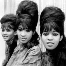 Hairstyles From The 20th Century Beehive Hair Big Hair Hairdo
