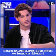 Un choix qui en surprend certains, en commençant. Touche Pas A Mon Poste Tpmp Les Confidences Touchantes De Simon Le Fils De Benjamin Castaldi Sur Son Pere Dans Tpmp Facebook