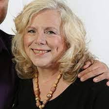 Bonnie Kirkham's Instagram, Twitter & Facebook