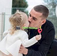 Her boyfriend is the 5'9″ striker for atletico madrid and france national team. Erika Choperena Wiki Alter Antoine Griezmanns Frau Bio Familie