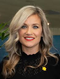 Sarah Tinney's Instagram, Twitter & Facebook