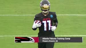 Get the latest nfl news on julio jones. First Look Julio Rocks Sick Visor Sleek New Falcons Practice Uniform