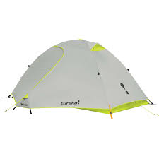 Furthermore, the tent only covers 85 ft² (7.9 m²), so you'll be in. Midori Basecamp 6 Person Tent Eureka