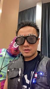 Kevyn Smith's Instagram, Twitter & Facebook