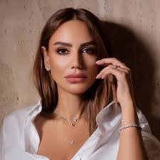 Amal Abdullah أمل عبدالله‎ (@amalsbeautylounge) • Instagram photos and  videos